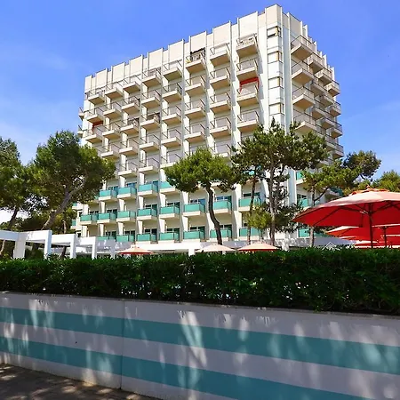Locazione Turistica Condominio International 아파트 *